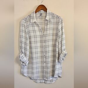 Massini Essentials Monochrome Plaid Top